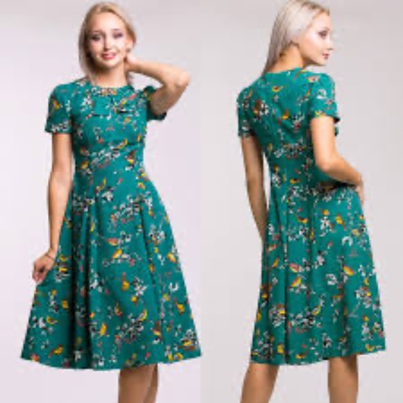Hell Bunny Vixen Retro Birdy Short Sleeve Dress, Jade with Bird Print, Size 4XL - Picture 1 of 12